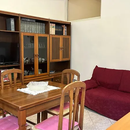 P044 - Porto Recanati, Comodo Trilocale In Centro Storico Porto Recanati